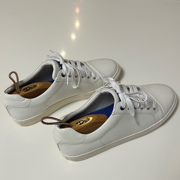 Guess Sneakers - Picture 2 of 3